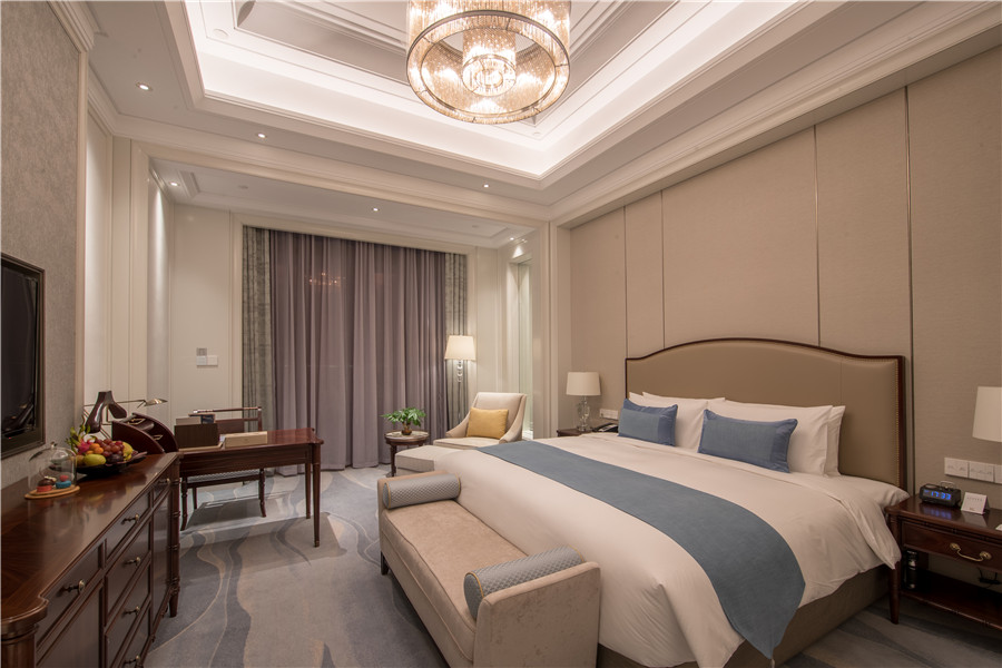 5號(hào)樓 豪華景觀大床房 Deluxe View Room